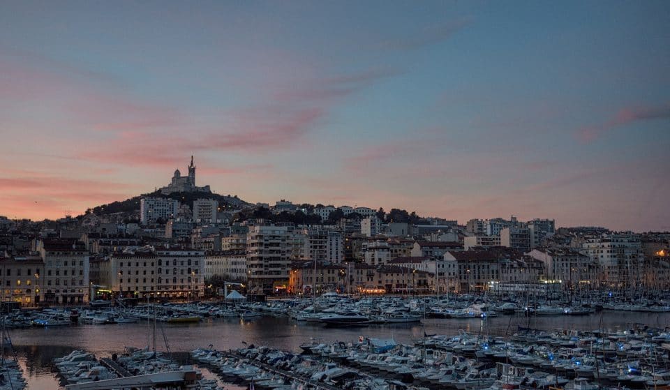 Marseille : le Vieux-Port a son grand marché d’été !