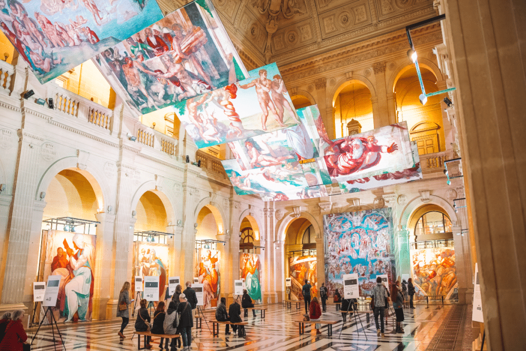 On a testé : l’exposition Chapelle Sixtine de Michel Ange au Palais de la Bourse de Marseille !